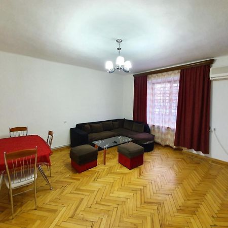 يريفان Cozy Apartment Near Opera House المظهر الخارجي الصورة