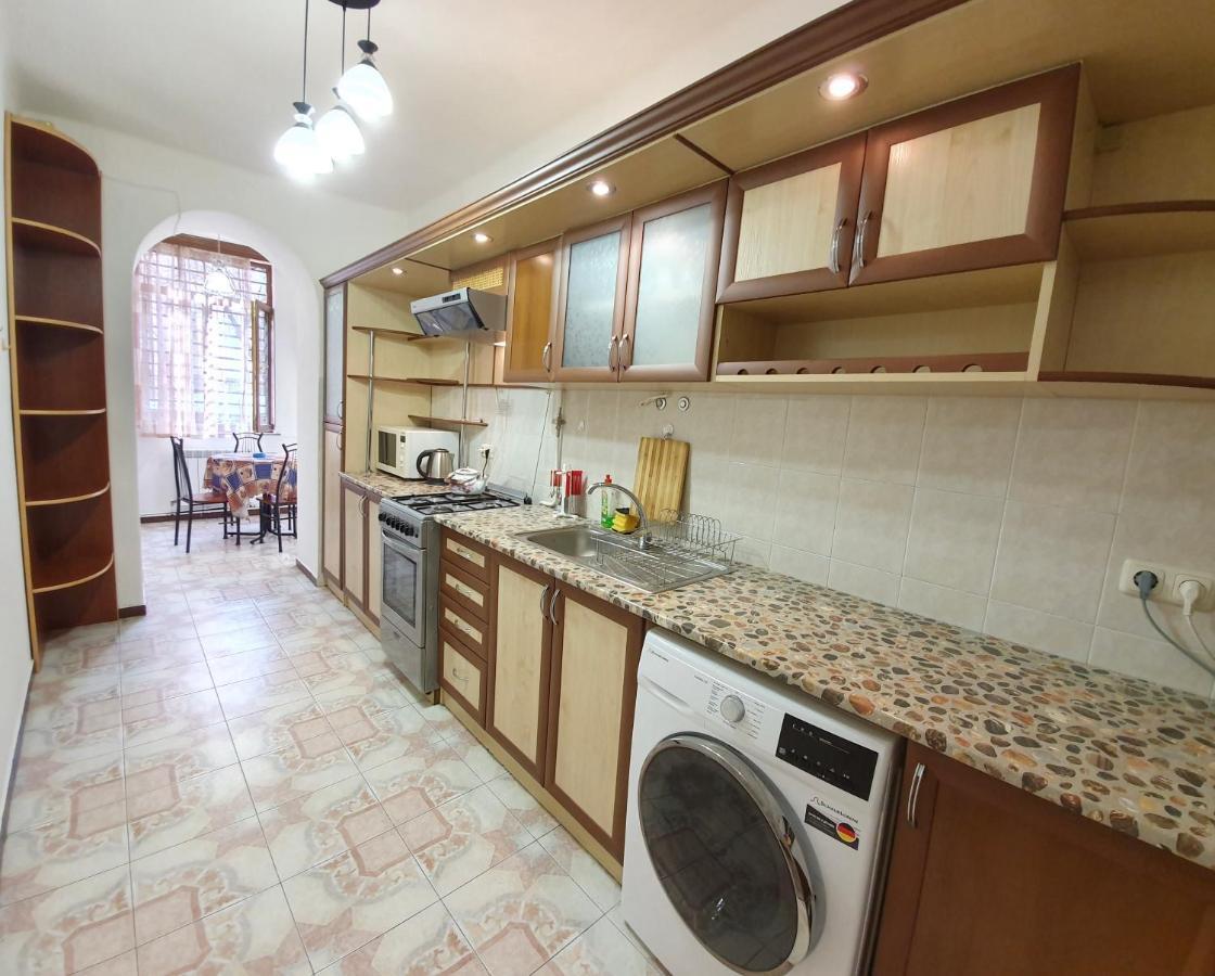 يريفان Cozy Apartment Near Opera House المظهر الخارجي الصورة