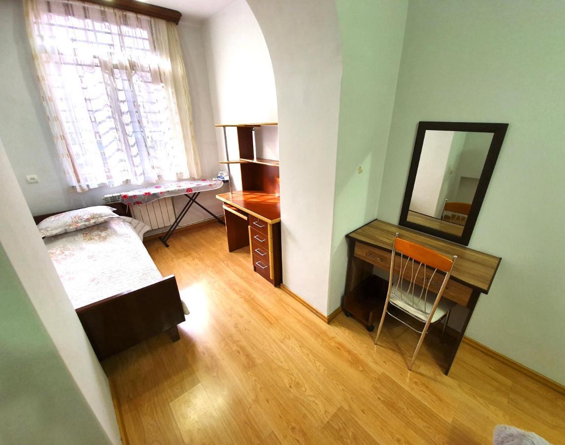 يريفان Cozy Apartment Near Opera House المظهر الخارجي الصورة