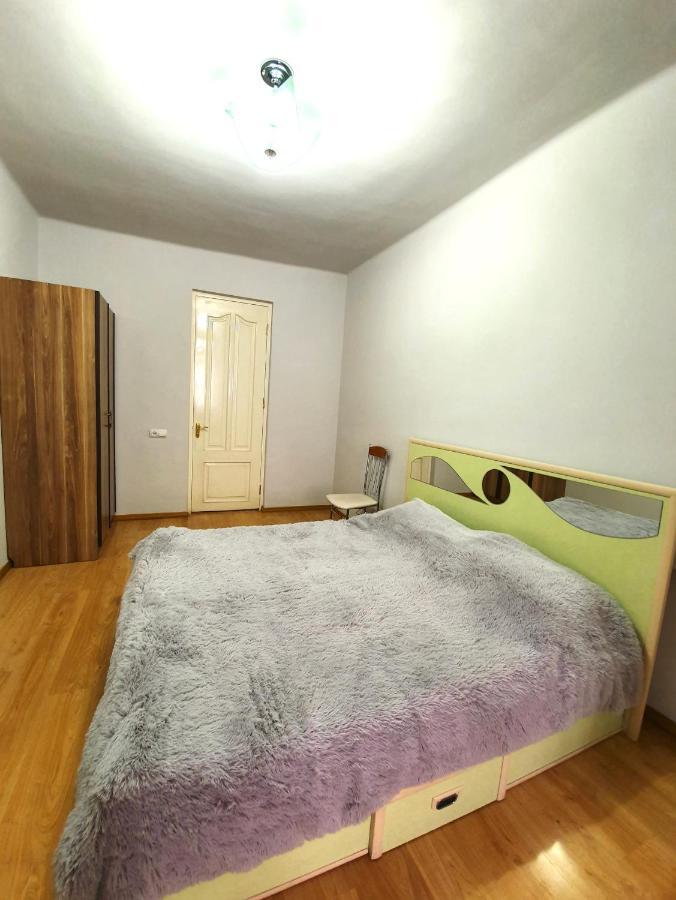 يريفان Cozy Apartment Near Opera House المظهر الخارجي الصورة