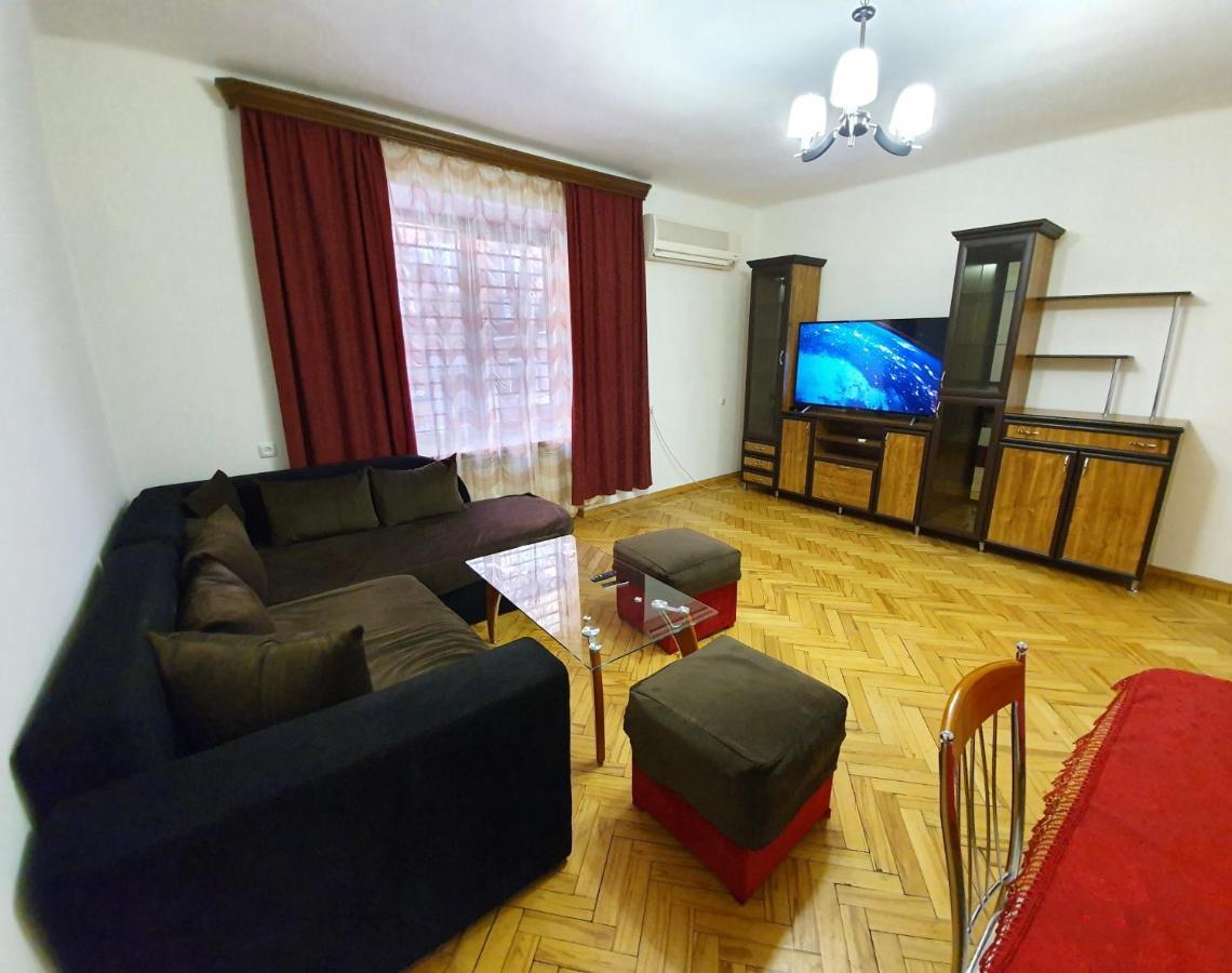 يريفان Cozy Apartment Near Opera House المظهر الخارجي الصورة