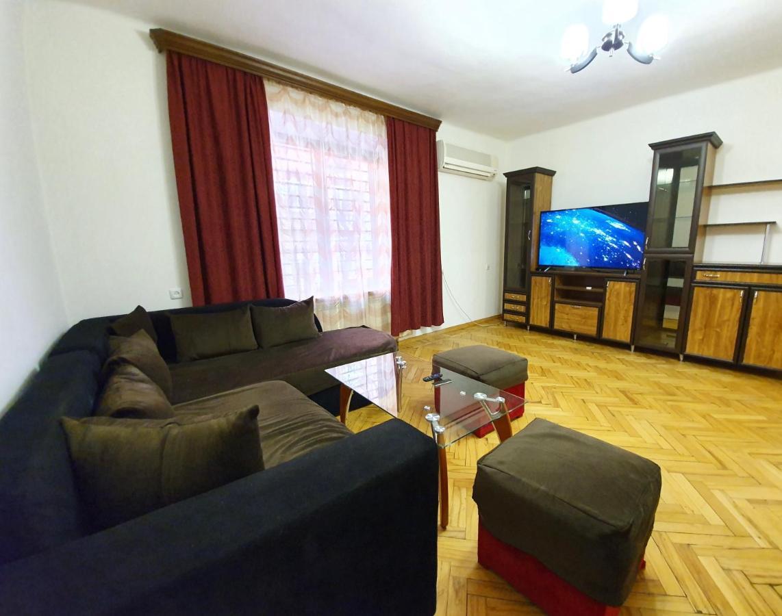 يريفان Cozy Apartment Near Opera House المظهر الخارجي الصورة